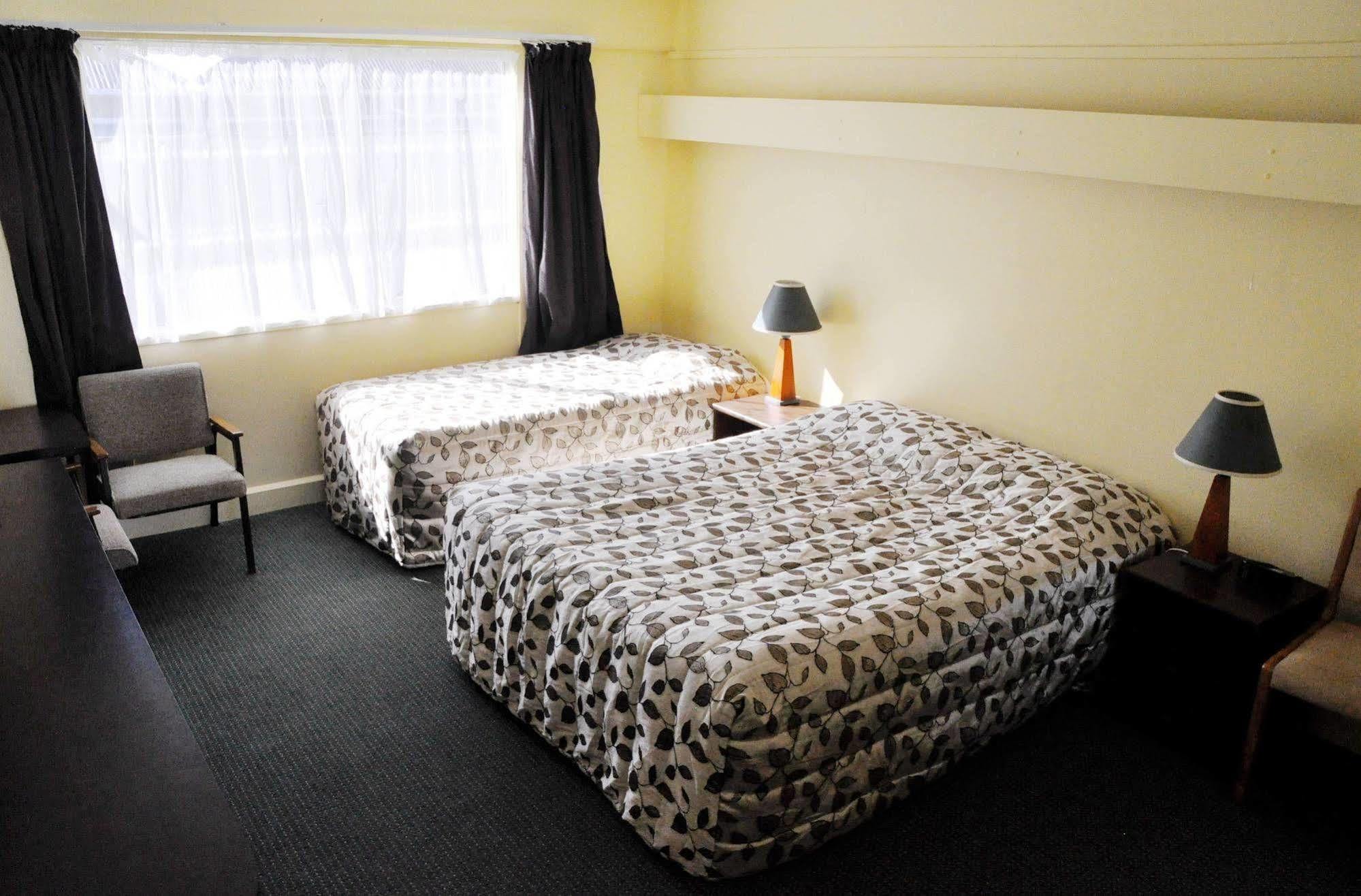 Braemar Motor Inn New Plymouth Buitenkant foto